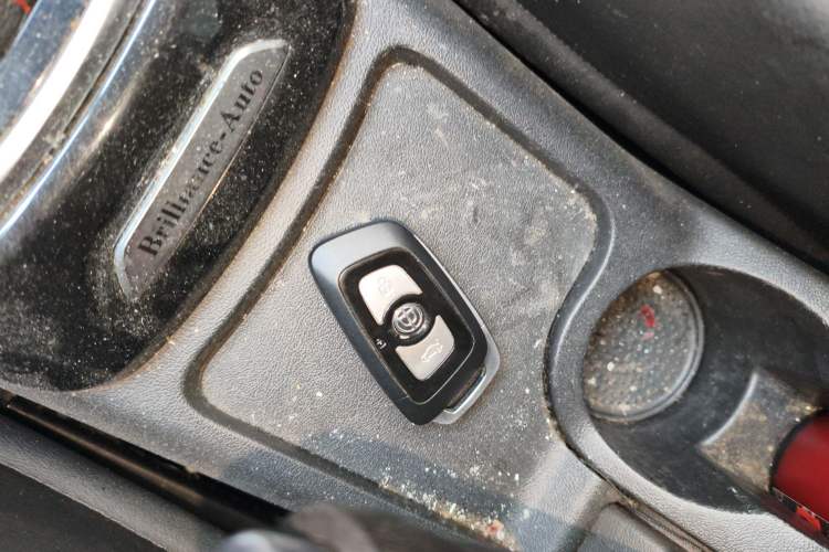 Used Brilliance V3 2016 1.5L Automatic Smart Version