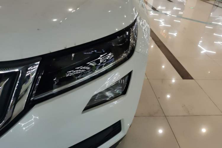 Used Skoda Kodiaq 2018 Facelifted TSI330 5-Seater Two-Wheel-Drive Luxury Enjoyment Edition
