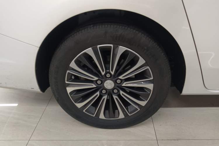 Used Buick GL8 2022 ES Land Cruiser 653T Luxury Model