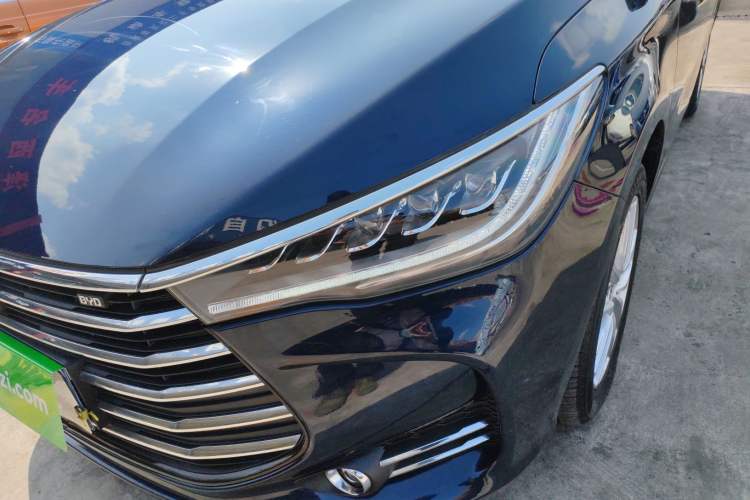 Used BYD Song MAX 2019 1.5T Manual Smart Connect Ruiyi Sunroof Model 7 Seats China VI Standard
