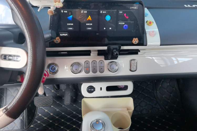 Used CHANGAN NEVO Lumin 2022 210km Sweet Edition Audio And AC Panel