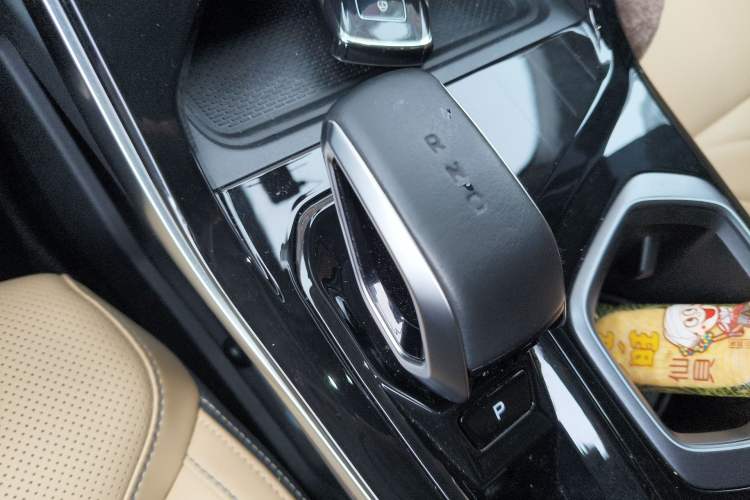 Used Geely Auto FX11 2023 1.5TD DCT Prestige Edition Gear Lever