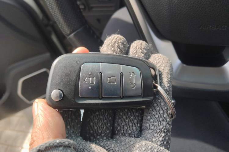 Used Geely Auto Vision X3 2017 1.5L Manual Elite Model