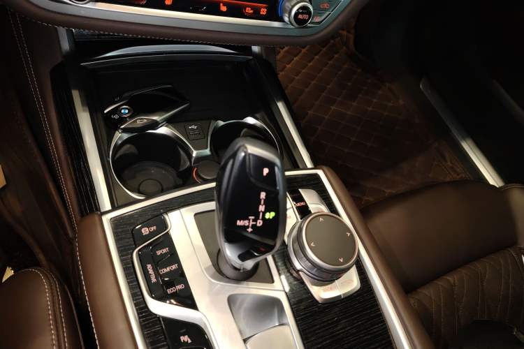 Used BMW 7 Series 2019 Restyled 740Li Leading Edition M Sport Package
