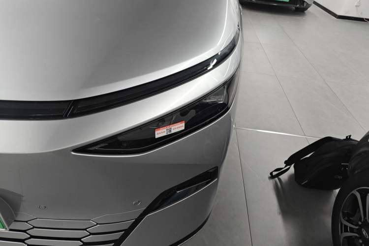 Used XPeng X9 2024 640 All-Wheel Drive High-Performance Max
