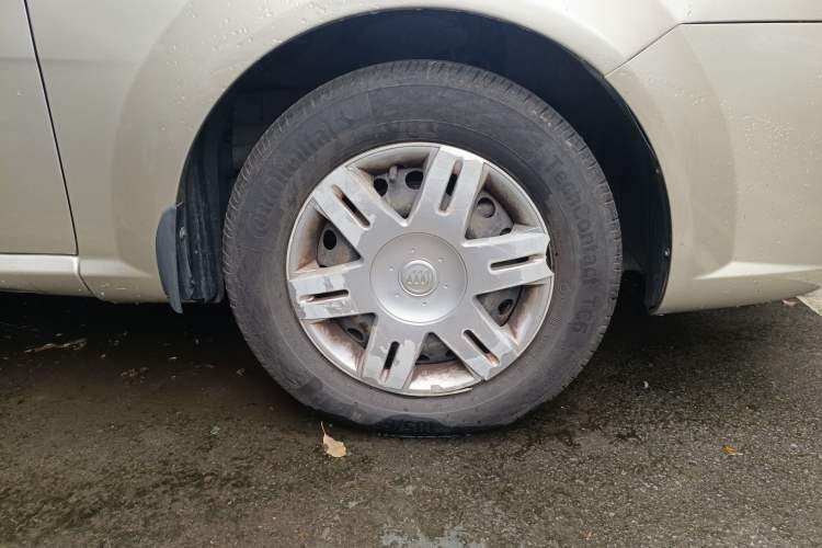 Used Buick Excelle 2013 1.5L Automatic Classic Model