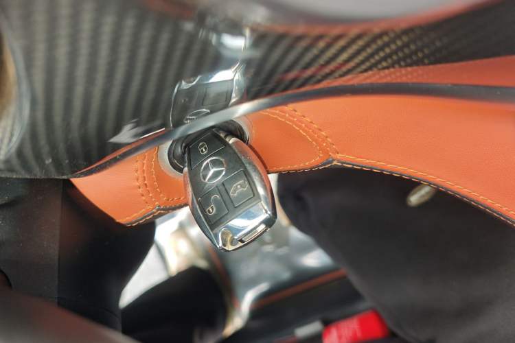 Used Mercedes-Benz V-Class 
