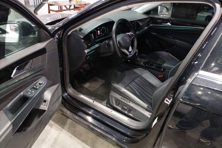 Used Volkswagen Passat 2023 Restyled 330TSI Starry Luxury Edition Driver Seat