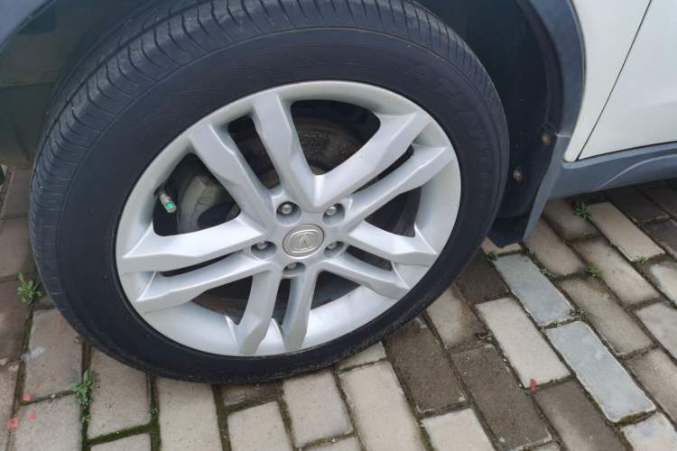 Used Changan CS35 2016 1.6L Manual Luxury Model China V Standard