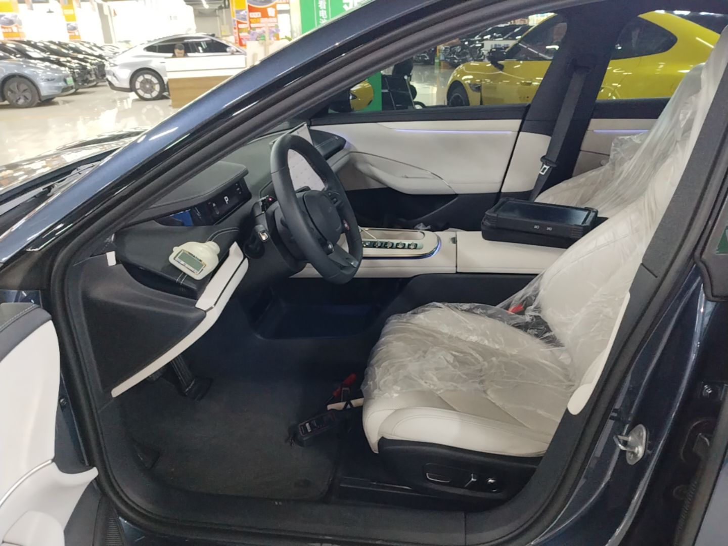 Xiaomi Auto SU7 2024 Rear-Drive Long-Range Intelligent Driving Version — снимка 17