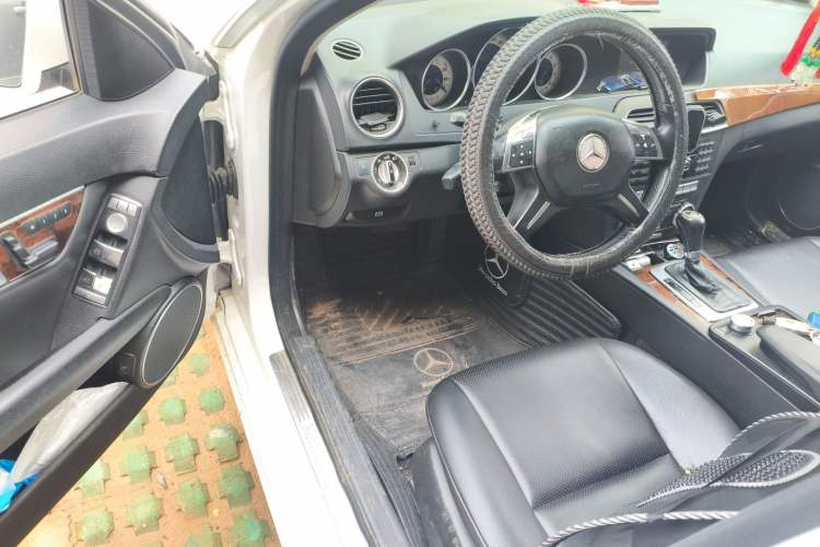 Used Mercedes-Benz C-Class 2011 C 200 CGI Elegant Model