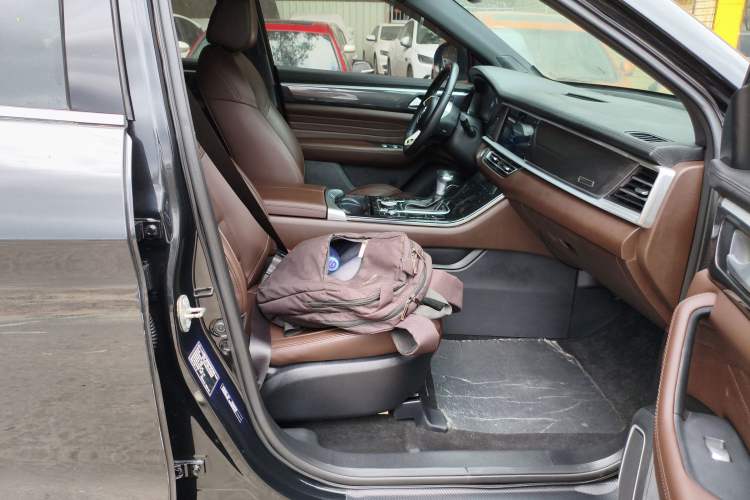 Used Dongfeng Fengon ix7 2020 2.0 TGDI Automatic All-Wheel Drive Comfort Edition