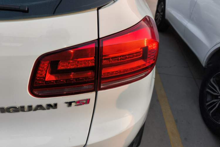 Used Volkswagen Tiguan 2013 1.8 TSI Automatic Two-Wheel Drive Comfort Edition Exterior 3