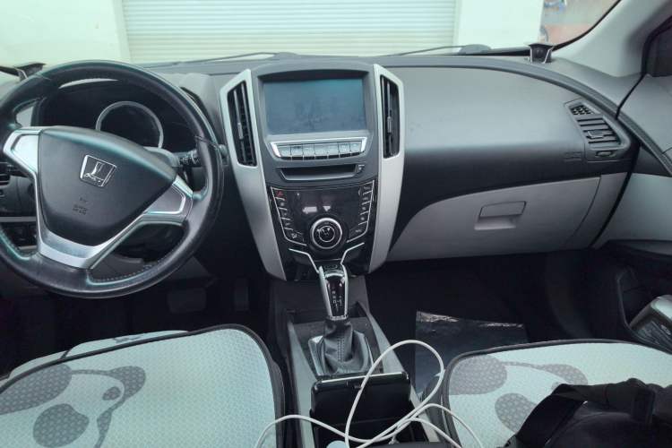 Used Luxgen U6 SUV 2014 1.8T Fashion Edition
