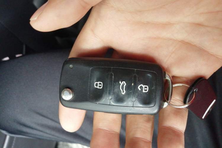 Used Volkswagen Santana 2015 1.6L Automatic Comfort Edition Interior 1