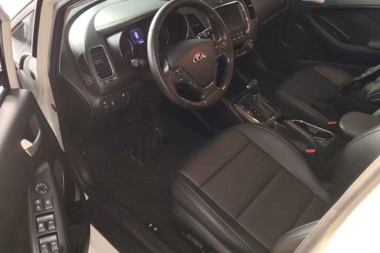 Used Kia K3 2017 1.6L Automatic 15th Anniversary Special Edition GLS Driver Seat