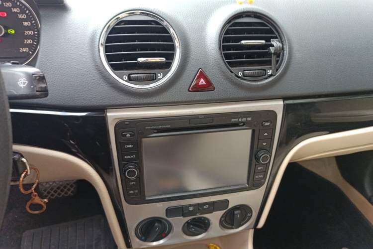 Used Volkswagen Lavida 2011 1.4 TSI DSG Prestige Edition