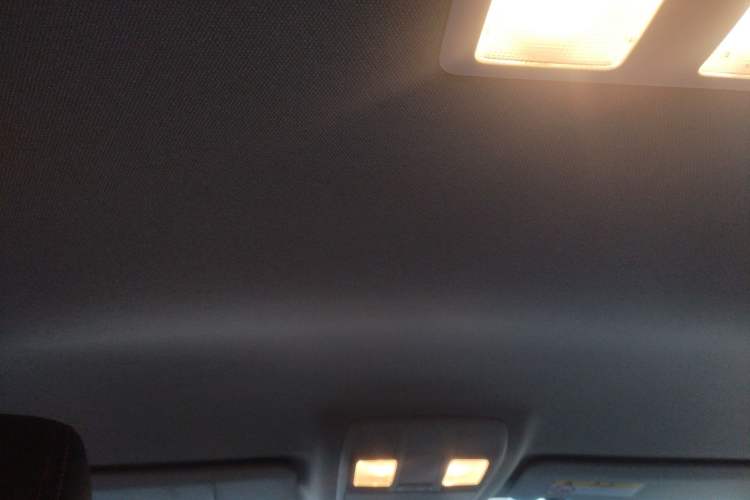 Used Mazda 3 Axela 2017 Sedan 1.5L Automatic Comfort Model Emission Standard China V Headliner