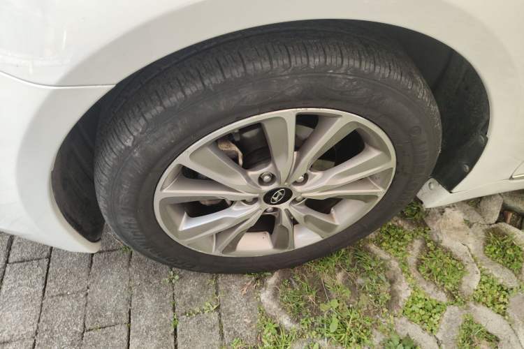 Used Hyundai Sonata 2014 2.0L Automatic Luxury Edition