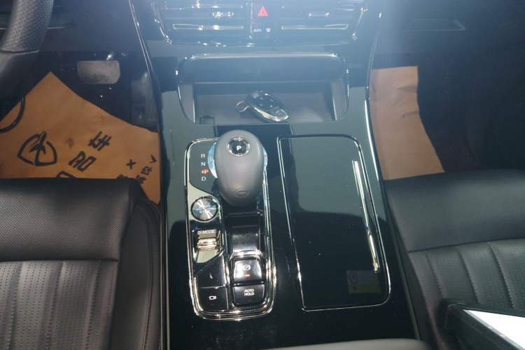 Used GAC Trumpchi M8 2023 Zongshi Series 400T Flagship Edition Gear Lever