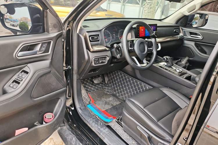 Used Great Wall Poer 2025 2.0T Commercial Pickup Truck Automatic Diesel 4x4 Comfort Edition Driver Seat