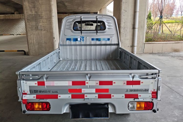 Used Wuling Rongguang Small Truck 2023 1.5L Double-Cab LAR Rear