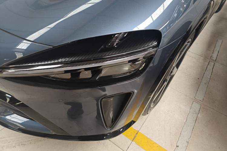 Used Xiaomi Auto YU7 2025 Ultra-Long Range High-Performance All-Wheel-Drive Max Edition