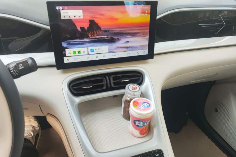 Used Geely Galaxy Geome 2025 410 km Free Version