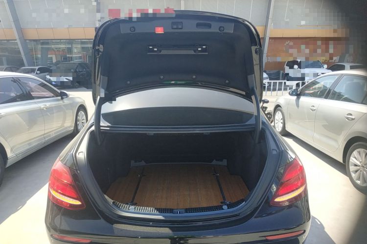 Used Mercedes-Benz E-Class 2019 Restyled E 300 L Sporty and Stylish Edition