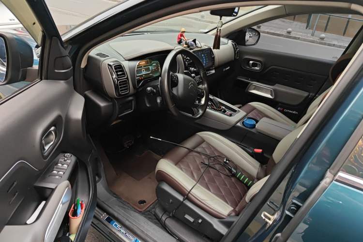 Used Citroen C5 AIRCROSS 2017 380THP Fashion Edition Driver Seat