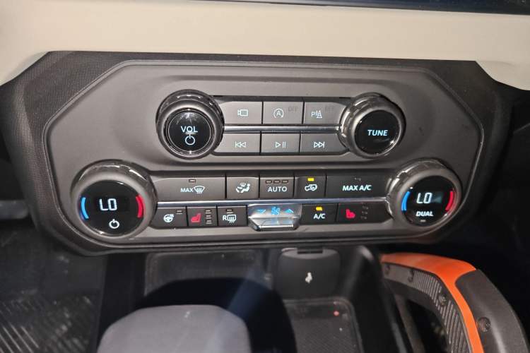 Used Ford Bronco 2025 2.3T Big Dune Limited Custom Edition