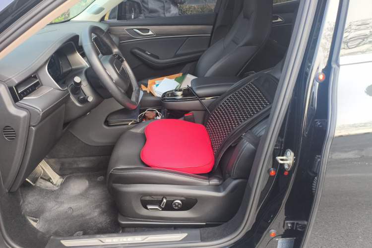 Used SERES SF5 2021 Four-Wheel Drive Freedom Expedition Edition
