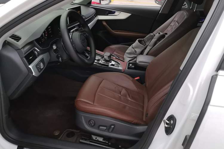 Used Audi A4L 2018 30th Anniversary Edition 40 TFSI Fashion Model Left Front Seat