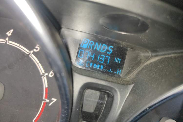 Used Ford Fiesta 2013 Hatchback 1.5L Automatic Fashion Edition
