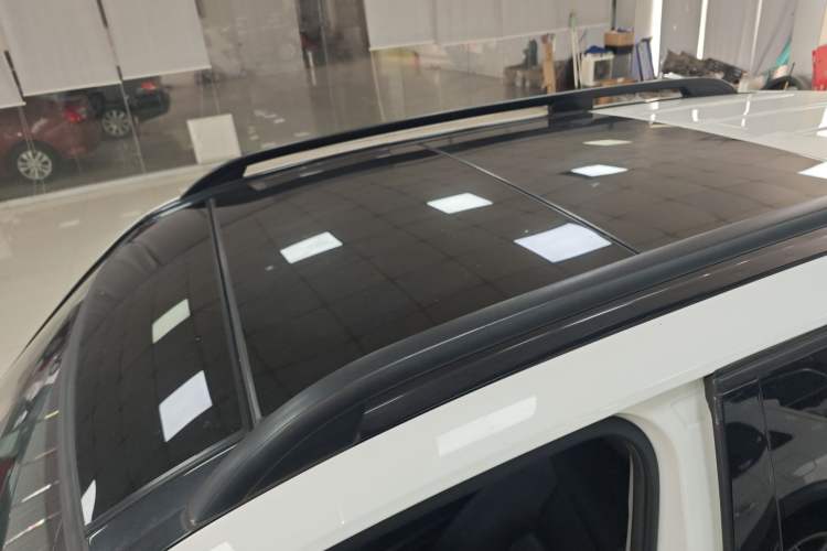 Used Mercedes-Benz GLK-Class 2014 GLK 260 4MATIC Dynamic Model
