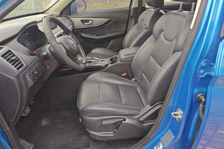 Used Dongfeng Fengon S560 2018 1.8L CVT Elite Model 7 Seats Left Front Seat