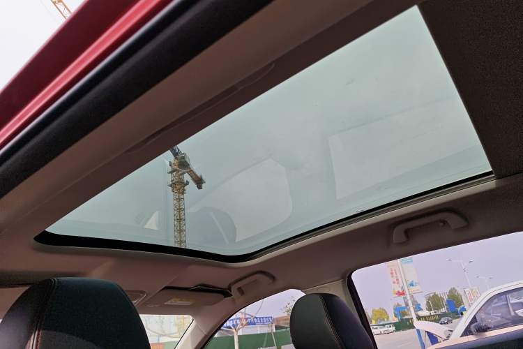 Used Haval H2s 2018 Red-Label 1.5T Dual-Clutch Luxury Model Headliner