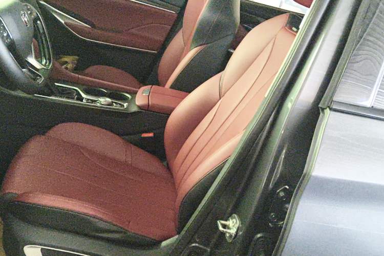 Used Changan CS75 PLUS 2021 1.5T Automatic Luxury Version