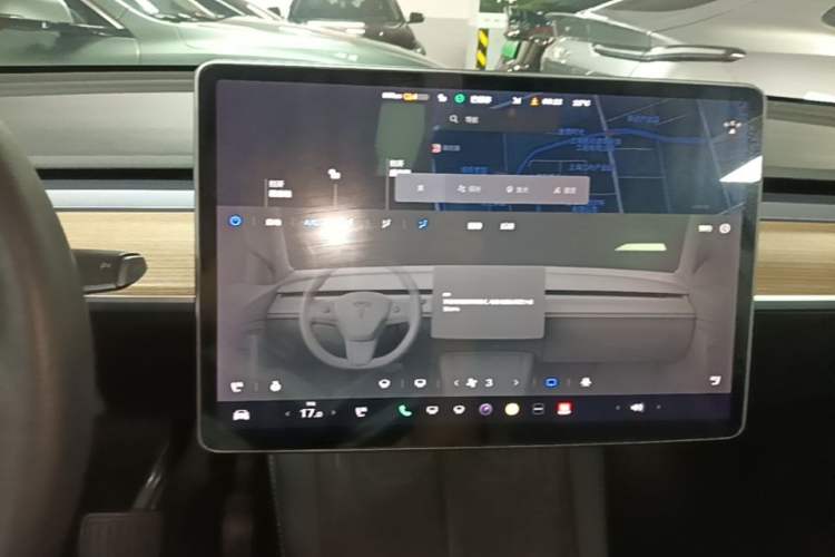 Used Tesla Model Y 2021 Long-Range All-Wheel-Drive Version
