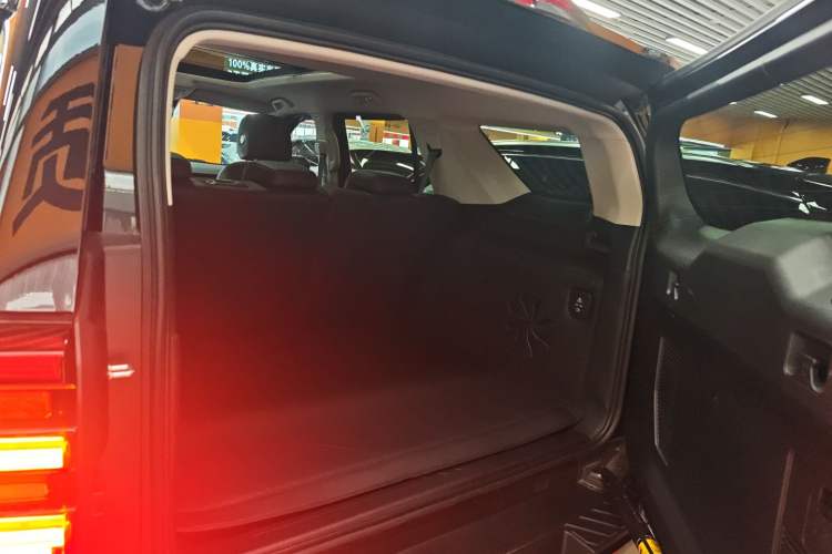 Used Tank 400 New Energy 2024 Hi4-T Off-Road Edition Trunk