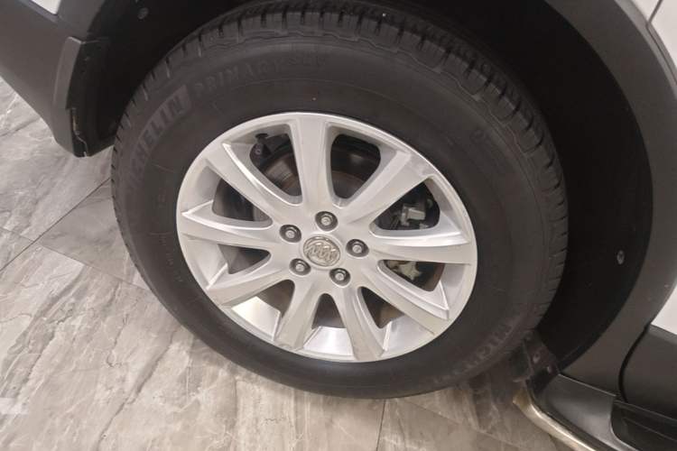 Used Buick Envision 2018 20T Two-Wheel Drive Luxury Model
