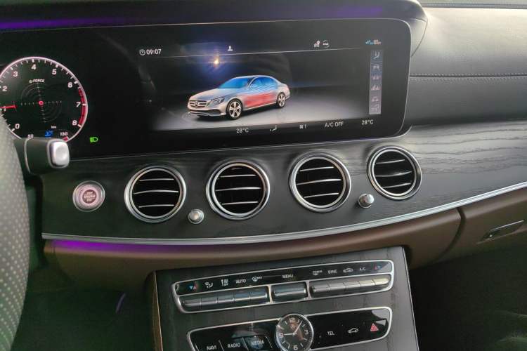 Used Mercedes-Benz E-Class 2020 Restyled E 300 L Sporty and Stylish Edition
