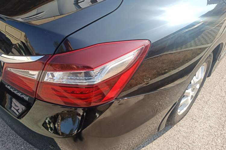 Used Honda Accord 2016 2.0L Comfort Edition
