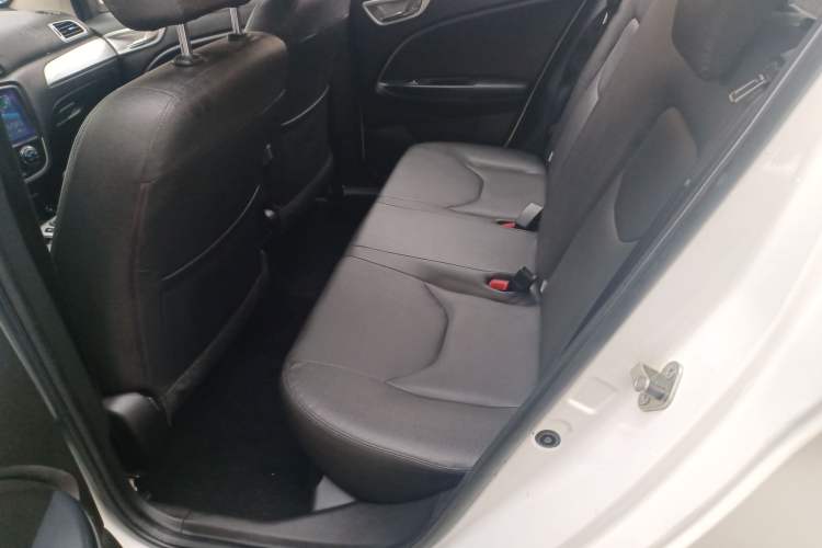 Used FAW Junpai D60 2016 1.5L Manual Luxury Model
