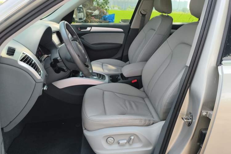 Used Audi Q5 2013 40 TFSI Technology Edition
