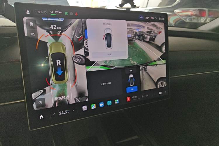 Used Xiaomi Auto SU7 2024 Rear-Drive Long-Range Intelligent Driving Version Audio And AC Panel
