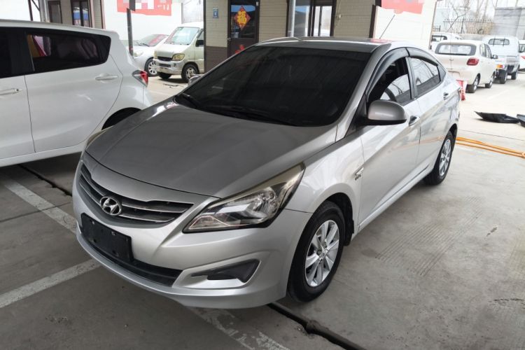 Used Hyundai Verna (older generation) 2014 1.4L Manual Fashion GS Model