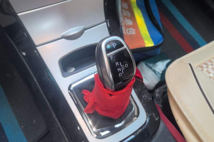 Used BYD e5 2016 300 Luxury Edition