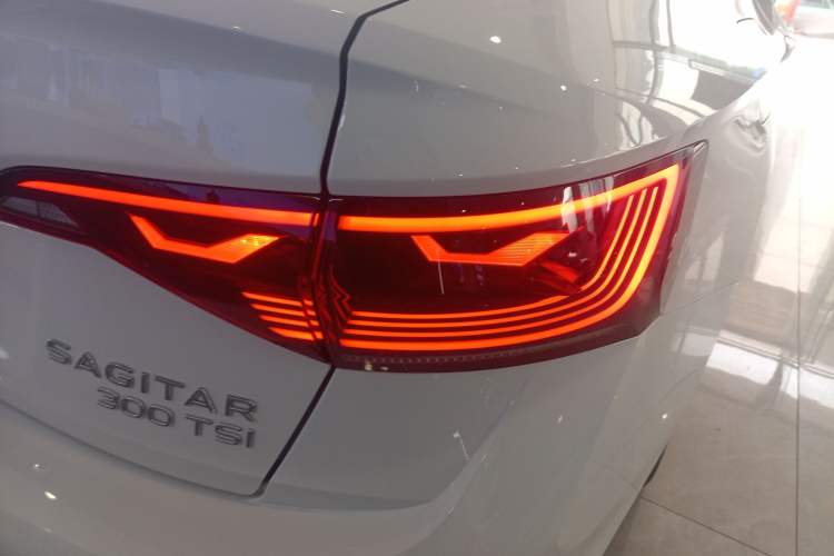 Used Volkswagen Sagitar 2023 300TSI DSG Excellence Edition Right Rear Taillight
