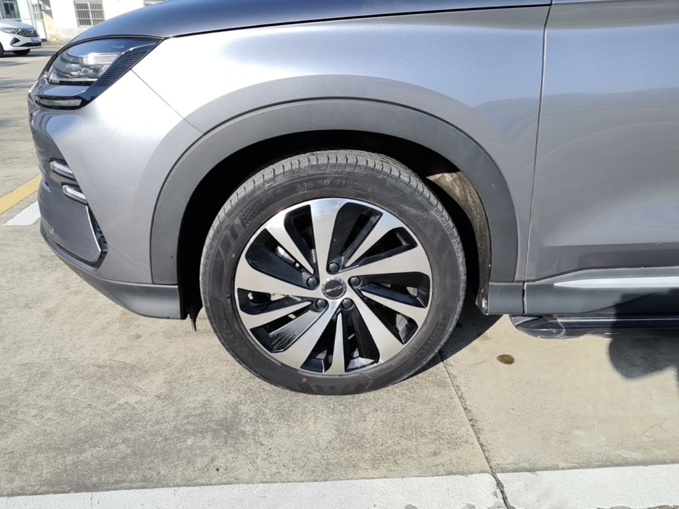 BYD Song PLUS New Energy 2024 HONOR Edition DM-i 110km Flagship PLUS — снимка 10
